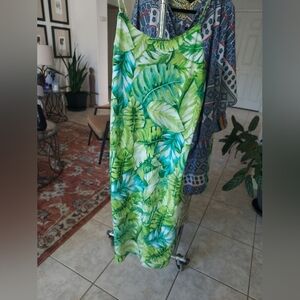 Natori Tropical Leaf Print Slip Dress/ Nightgown
